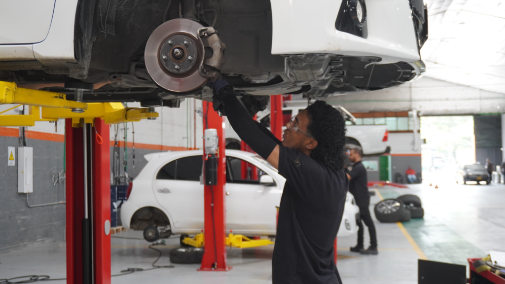 revisión-de-frenos-en-Medellín